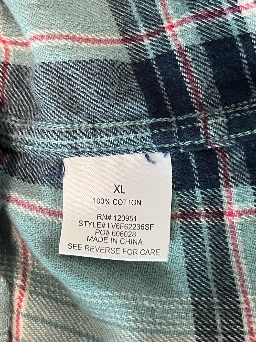 O+O Aqua and Navy Flannel Plaid Button-Down Shirt Size XL - Picture 5 of 9
